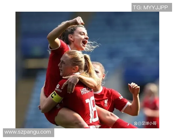 足球明星迎来女儿诞生的喜悦与挑战，家庭与事业的完美平衡之路